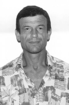 Description: D:\gazeta\Shqip�ria Etnike\internet\she46\roland pashai.jpg