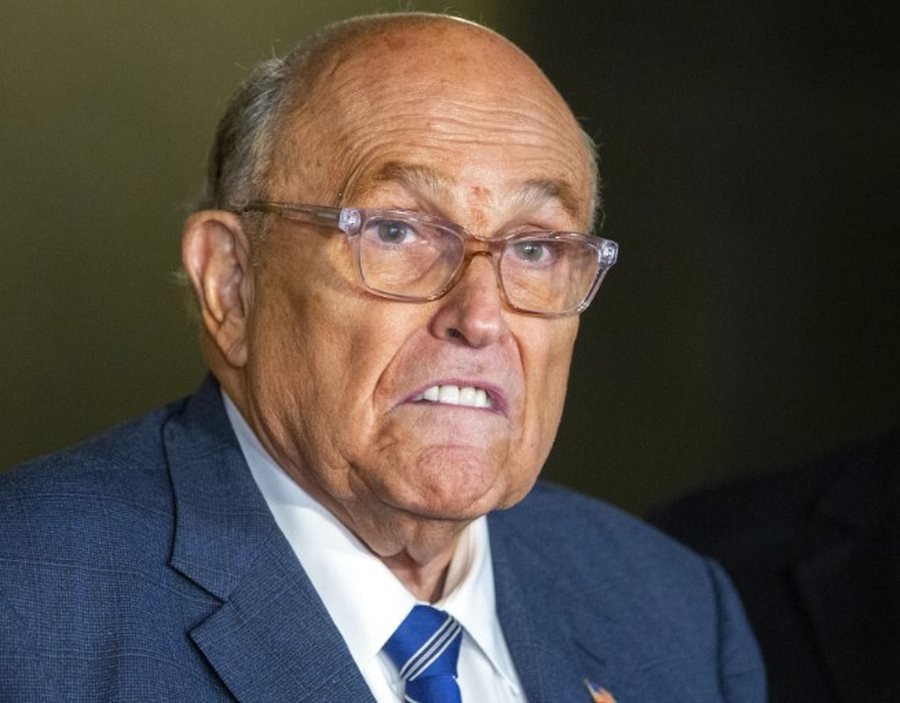 -900-0-1756673028xguliani-857