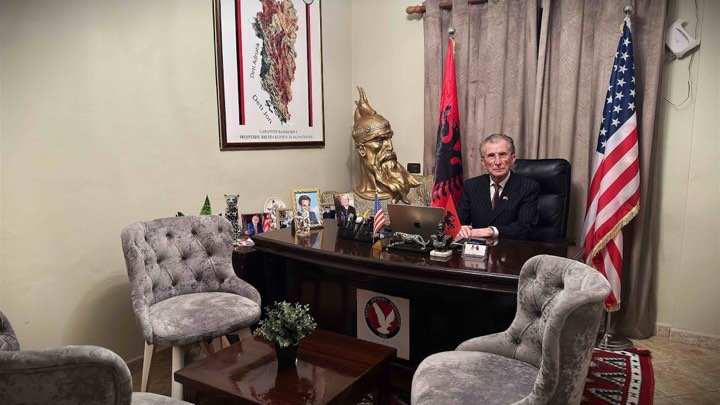 f6d8f252-4a88-4e62-8238-2367c6d59a7b