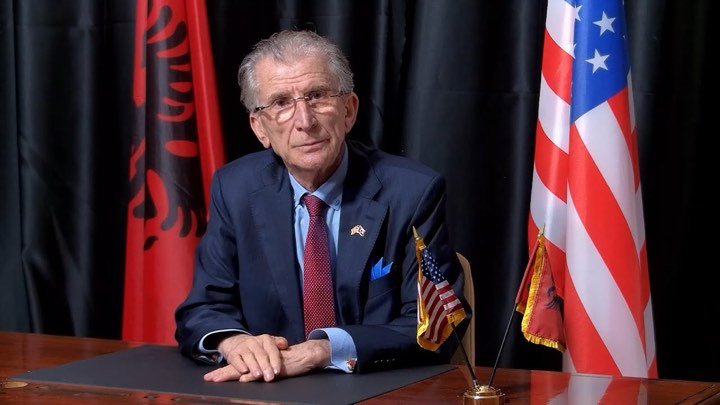 7a89a191-5081-494c-9e31-0dc30ef0bf7d