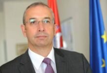 Ish- ambasadori Davenport propozon marrëveshje sigurie mes Britanisë dhe Kosovës