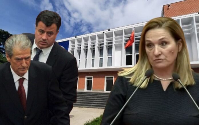 -900-0-1774541417xa-36-233