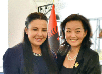 Ndërkombëtarët duan kokën e Edi Ramës, Belinda Balluku i dha tenderin dhëndrit të vet! Arbër Abazit iu kontrolluan banesa dhe zyra