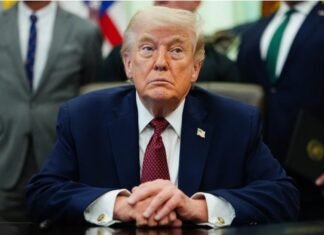 Presidenti Trump urdhëron Marinën: Fundosni çdo anije iraniane që vendos mina në Ngushticën e Hormuzit