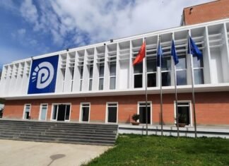 PD mbledh Kryesinë, propozohen ndryshime në statut: Rritje e përfaqësimit të diasporës dhe grave
