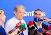Berisha: Kush shkon në takimet e Salianjit, i mbyll hesapet më PD-në! Edhe Hysen Kadia