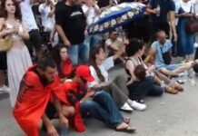 Arrestimi i Dritan Goxhajt dhe protestuesve të tjerë nga policia, qytetarët: Protesta e thirrur pasdite ka nisur