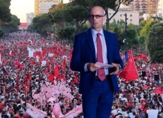 Flamingot nuk blihen dot, pse Perëndimi duhet të mbështesë revolucionin shqiptar