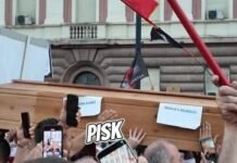 “Arkivoli i Edi Rames” shfaqet ne proteste! Por kur do e fusin brenda?!