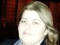 Gazetari shqiptar, Enrik Mehmeti, kur tributi zëvendëson pyetjet