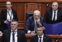 Puci nga burgu!
